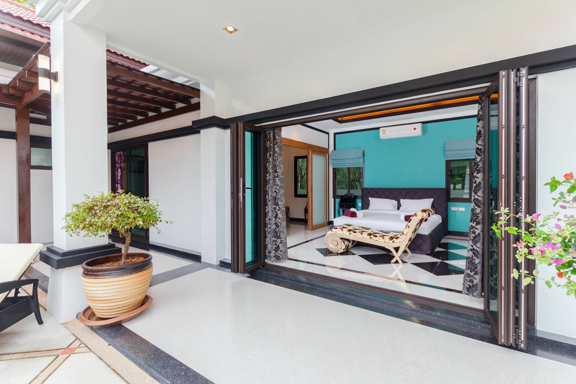 Jewels Villas Phuket Hat Surin Exterior foto